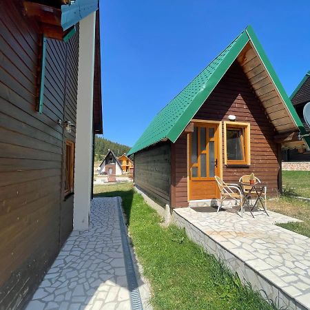 Small House Floki Zabljak  Ngoại thất bức ảnh
