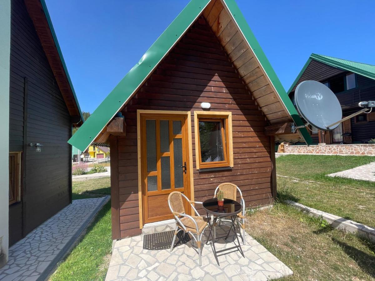 Small House Floki Zabljak  Ngoại thất bức ảnh