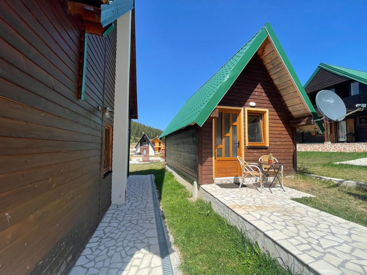 Small House Floki Zabljak  Ngoại thất bức ảnh